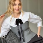 Shanik Aspe Instagram - En mi último reel compartí como arme estos 3 looks en gris con una misma prenda “top estilo corset “ por si quieres algunas ideas ❤️. Cuál te gusta más 1, 2 o 3 🤔?