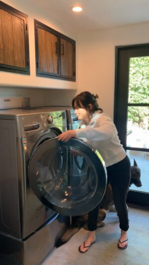 Shannen Doherty Instagram - Just a little obsessed with my @o3waterworks laundry system! Remember to set to cold water and no need for laundry detergent ever again. Check out @annemkortright and me installing it on our stories. Use code: SD15 for a discount 💙