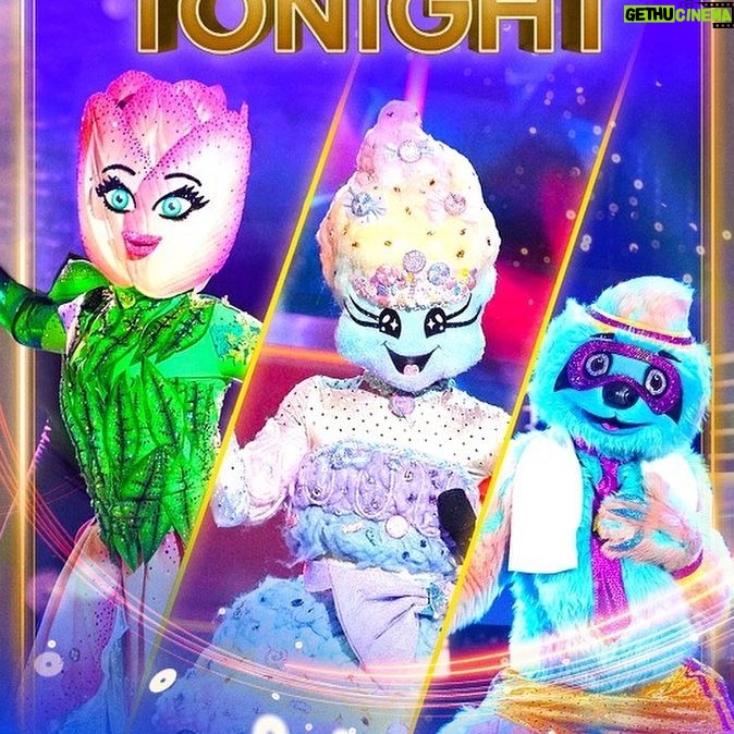 Shannen Doherty Instagram - Ok so I’m loving this show!! I’m also enjoying watching @brianaustingreen guess and do little dances. I think I know who tulip and cotton candy are but no clue on sloth. Anyone have their guesses ? Who’s watching tonight besides me??!! @foxtv
