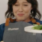 Shannen Doherty Instagram - This Thanksgiving I came up with the “Pie Challenge,” which is so extremely complicated yet delicious that @sarahmgellar had to document it. I love you Sarah! @krogerco #ad
