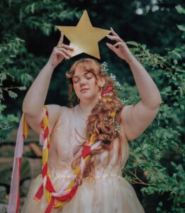 Shannon Purser Instagram - 🌷✨Backwoods Venus✨🌷 when I first saw these photos after our shoot in the summer, I didn’t know how to feel. they were beautiful. everything Valheria does is beautiful. she’s a true visionary and I consider myself so lucky every time we get to shoot together. the whole team behind these pictures is amazing and even though it was a humid, sweaty shoot in a creek that probably had snakes, it was a great day. so what was the hesitation? I felt exposed. I felt overwhelmingly aware of my body and how short it falls of the beauty standards our society has indoctrinated us with. indoctrinated me with. ever since I was maybe 10, I’d internalized the idea that fat is one of the worst things you can be. I learned that if you are fat, your options are to punish your psyche and your body until you are not or try to compensate however you can. I got good at makeup. I am strategic about how much skin I show and where. I cast myself as the “mom friend” even when it felt wrong because, in my mind, being desirable wasn’t really an option. I’ve realized over the years that I’m not just strategic about revealing my body. I’m strategic about revealing my soul- who gets to know me and how well. sometimes that’s wisdom. other times, it’s just a debilitating fear of vulnerability-a reflexive shrinking away from a potential hurt. what I do know is that the hiding hurts more than the exposure. dreading the moments someone wants to see me in my entirety, body and soul, hurts. so, here I am, exposing myself. I am not confident. I am just refusing to let my fear keep me from living. I am just me. photos: the legend herself, @valheria123 (she also did my nails bc what can’t she do?) makeup: @chandlerwest custom clothing and styling: @studio.tessafay hair styling and extensions: @_treyanthony @jessicawrighthair @your.mane.thing @melrosemcqueen assistants: the iconic @demetriusw @savanaogburn