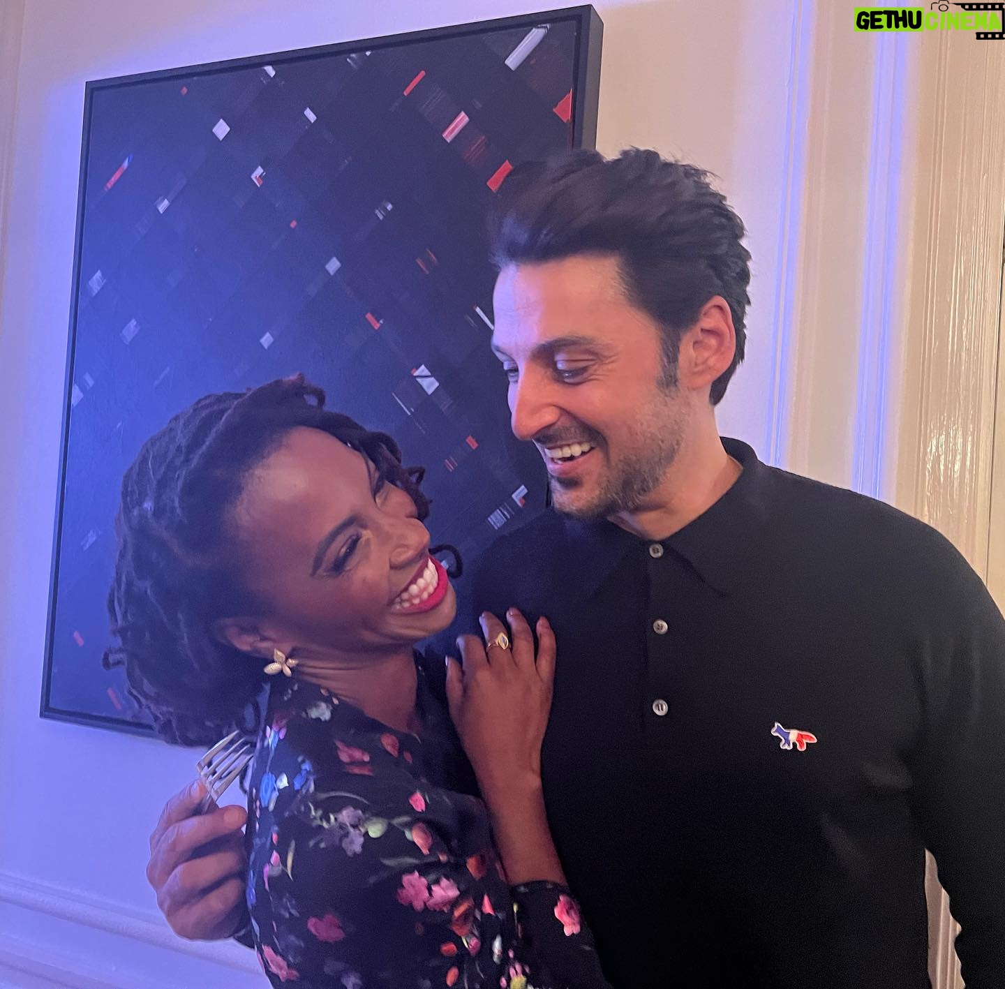 Shanola Hampton Instagram - About LAST NIGHT!! What an HONOR to celebrate with SO many of my friends and chosen family! Thank you @theartofelysium! I truly am humbled. I have so many photos to show, but must start with this cast of beautiful humans! We’ve been on a JOURNEY together! We can finally celebrate! Writers strike is over, but SAG is not, so all I can say is…WE READY!!!!!!!!!!!!!!!