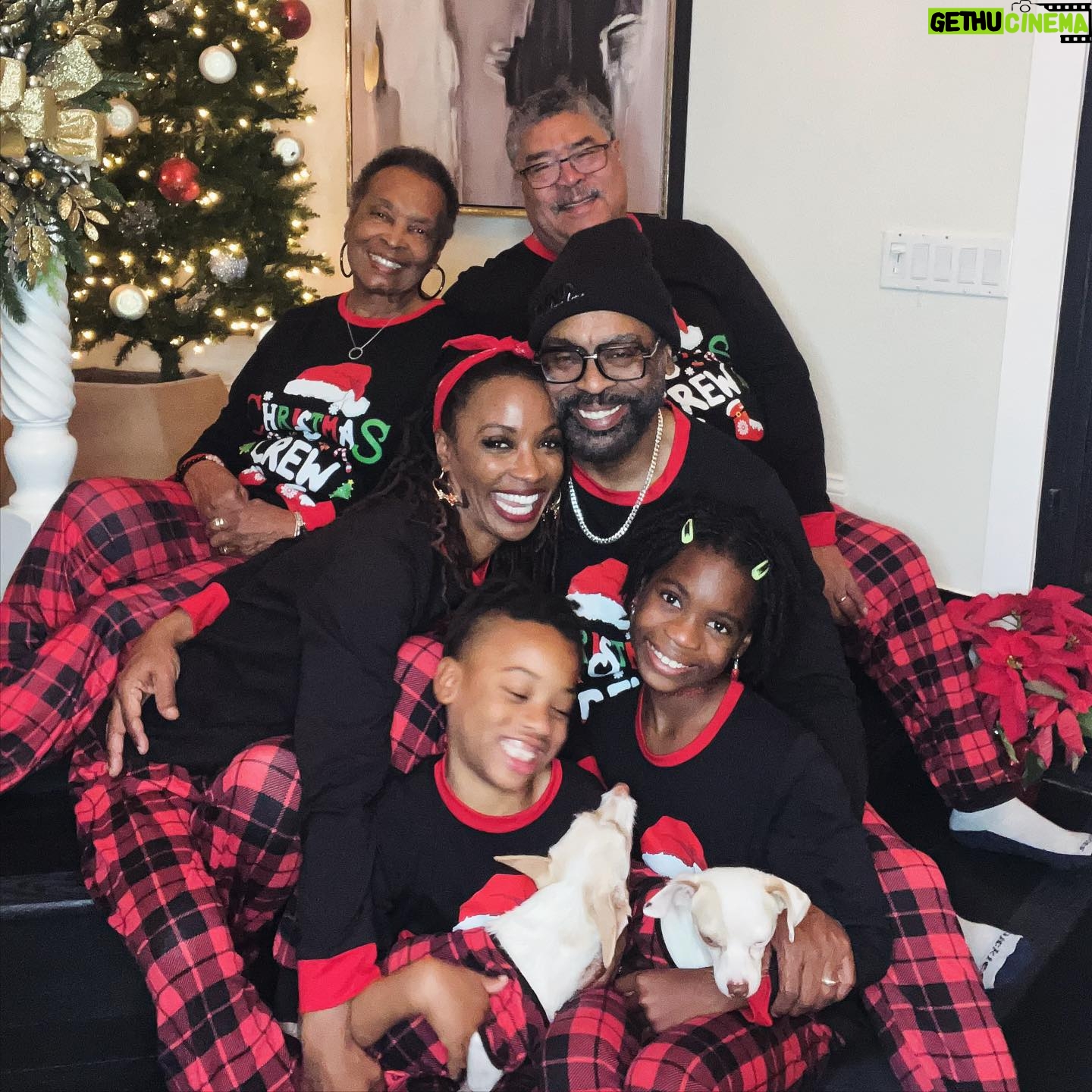 Shanola Hampton Instagram - Oh the joy of the holidays and the nearly impossible task of getting a useable annual pj photo! From my family to yours, happy all things and may you have the merriest of times with those you love!