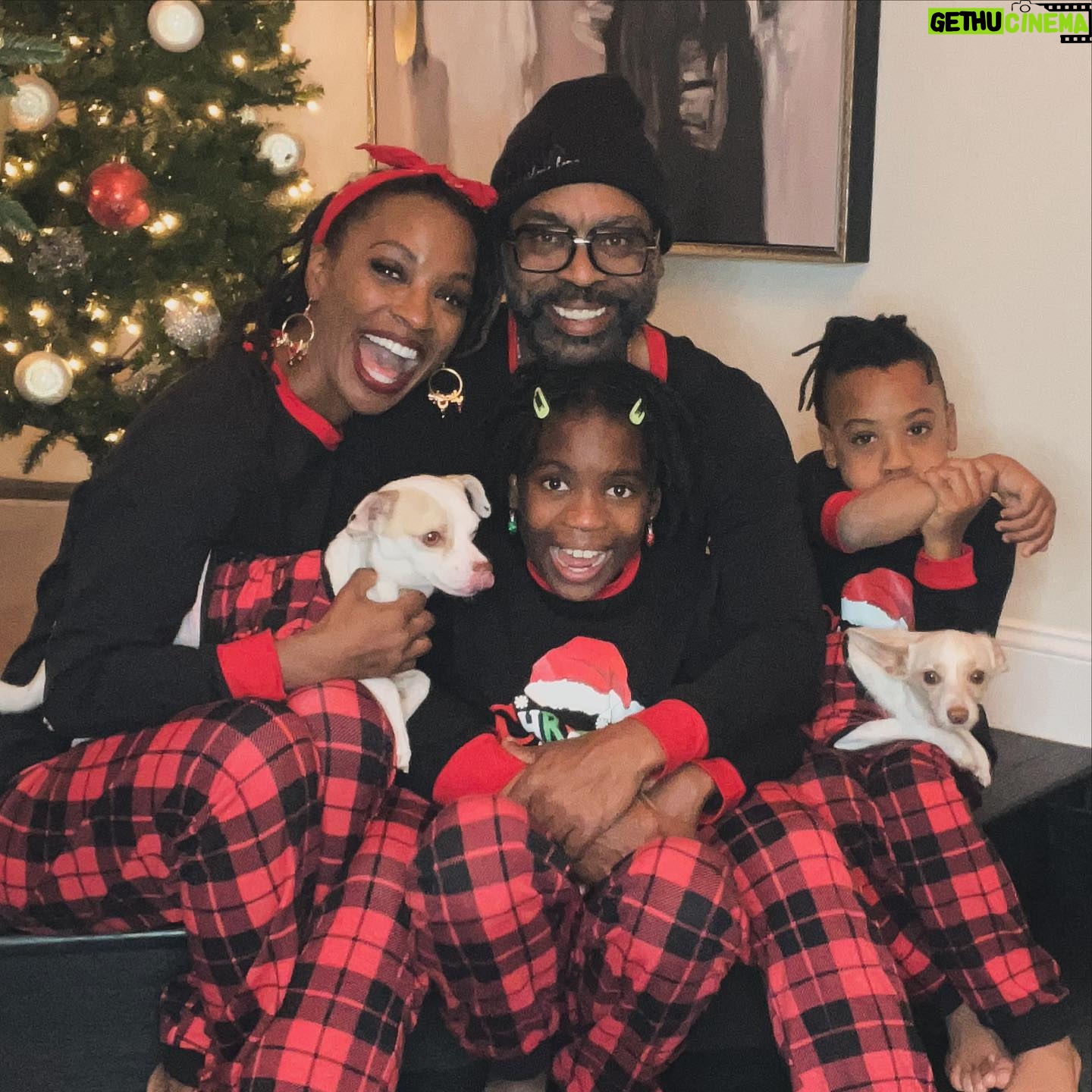 Shanola Hampton Instagram - Oh the joy of the holidays and the nearly impossible task of getting a useable annual pj photo! From my family to yours, happy all things and may you have the merriest of times with those you love!
