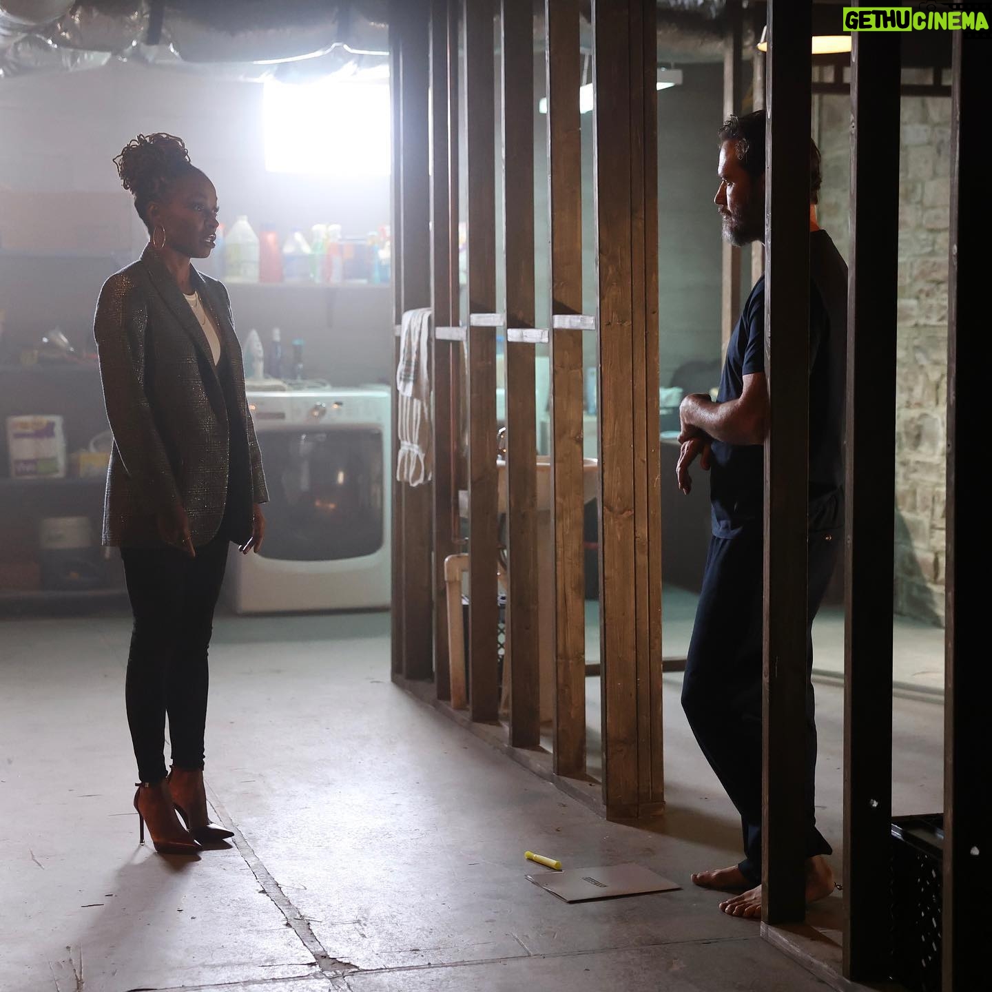 Shanola Hampton Instagram - the off-set vibe vs the on-set brilliance! #NBCFound