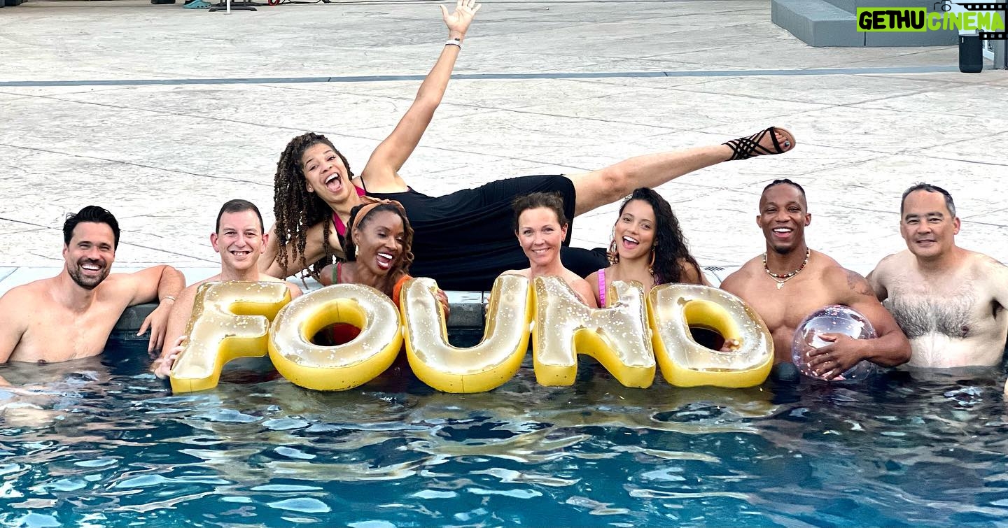 Shanola Hampton Instagram - We were finally able to celebrate together yesterday!! I can’t tell you how excited I am to work with these loving, talented human beings! Splashing into SEASON 1!! #Found #NBC