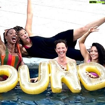 Shanola Hampton Instagram - We were finally able to celebrate together yesterday!! I can’t tell you how excited I am to work with these loving, talented human beings! Splashing into SEASON 1!! #Found #NBC