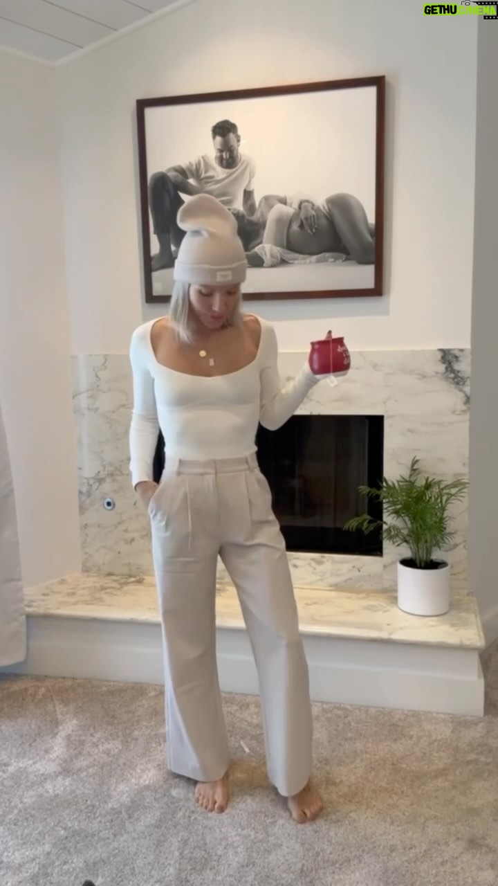 Sharna Burgess Instagram - There is a thanksgiving share coming but I also didn’t want you guys to miss this massive sale. 25% off everything extra 15% off with code CYBERAF, total of 40% off!! Link in stories and other links and deals to come :)