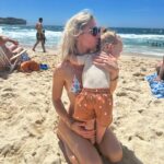 Sharna Burgess Instagram - Couldn’t choose 🏖️🫶🏼✨