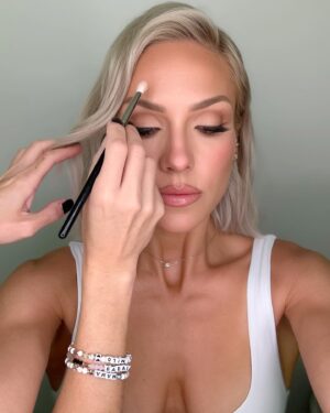 Sharna Burgess Instagram - Got glammed today and had to document it. ‘Tis a rare occasion these days. Thanks to the amazing @emmawillishmu that rocked both hair and makeup and made me feel beautiful 🤩 

The last 2 are my current state. Smudged make up, oily face, lashes ripped off, no ring light and no filter. Just keepin it real. Skin has texture, wrinkles and all sorts of imperfections. Just incase instagram had you forget that 😘

Also @iheartradio LETS FREAKING GO! I’m so excited for this finally happening 🤩