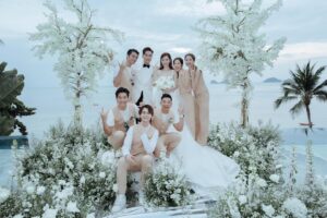 Sharon Chan Man-Chi Instagram - 謝謝你們♥️♥️
記得半年前的一個早上
收到你的Whats app 
說你要結婚了
想邀請我們出席
問我可以嗎？
嗰一刻我真係好感動
跟住諗都冇諗
就即刻答你
我哋一齊出席
非常替你們高興😘
跟住我就即刻訂機票
同埋請假兼保守秘密

原來眨吓眼
同你已經識咗20年
2003年
我哋拍下一站彩虹認識
2023年
可以見証你哋嘅人生大事
做你嘅兄弟團
陪你娶老婆
真係好開心💕
我而家仲喺度回味緊
蘇梅島嘅點點滴滴
啲相應該有排post😆

祝福你倆
百年好合💗永結同心💗
最緊要快啲整隊足球隊!!

最後真係要讚你老婆
全個婚禮都係佢一手策劃
真係好勁👍👍
相信我哋呢班兄弟
好放心將你交俾佢
靚湯一定會好好照顧你❤️

@kennethmkm 
@roxannetong