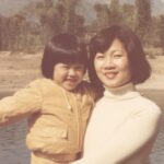 Sharon Chan Man-Chi Instagram - 至我最愛的媽媽 親愛的媽媽... 您是我生命中最重要的人 您一生不辭勞苦照顧我和弟弟 還有您最錫的孫仔子樂 您對家庭無私的愛和奉獻 照亮了我們的生命 您是一位偉大的母親 感謝您把我帶到這個世界 感謝您成為我的母親 這是您給我最寶貴的禮物 我會永遠記住您的教導 傳承您的美德 成為更好的人 媽咪我愛您♥️ 2023年妳不幸患上急性血癌 我們同妳並肩作戰 走過死亡幽谷 陪妳在醫院打仗 妳有無比的意志力和正能量 妳是一位戰士Super Woman 結果妳打贏這場仗 在這一年，妳康復得好好 我要爭取時間去愛妳 帶妳去吃最好的 很感恩我們一家人 可以一齊去泰國旅行 我知道這也是妳的心願 我都會盡力幫妳完成 2024年1月25日晚上 我拖著妳的手 在至親的陪伴下離開了我們 很平安地踏上了 通往天家的旅程 在這個艱難的時刻 我是無比的傷痛 媽媽...我怎能失去您 我的手指在發抖 我很害怕這一刻 沒有妳的日子 我不知道能怎樣過 妳陪伴着我結婚生仔 陪伴着子樂長大 見證我每一個時刻和成長階段 照亮我的人生 您知道我有多愛您嗎 媽媽 我知道你已經在天父的懷抱裏 已經沒有疾病和苦痛 我知道你在天上 會常常看顧着我們 昨天我跟妳約定 如果我想同妳傾偈的時候 我就會望着天空跟妳說 妳記得記得要回應我 我還有千言萬語想跟妳說 又或者我們在夢中見 我們會想念您 懷念您的好 我知道妳最擔心我的身體 我應承妳會好好照顧自己和家庭 妳不用擔心和掛心 我們將來一定會重聚 在這裏 我要感謝親人好友 在這個艱難的時刻 對媽媽無微不至的照顧和愛 我代表媽媽感謝你們🙏💕 媽媽有你們真的很幸福 我也很感謝仁安醫院的醫療團隊 對媽媽悉心溫柔的照料 感謝媽媽的主診醫生 潘逸陞醫生和陳敏航醫生 從去年至今年 你們跟我們一齊打仗 一齊渡過高高低低 你們給我和家人的心靈支持 給媽媽的愛和心靈安慰 是無比的重要 媽媽.. 我永遠愛您♥️ 您永遠留在我們心中 感謝您，給予我生命中最美好的禮物 願您在天堂中得到永恆的平安和喜樂 摯愛您的女兒 敏芝