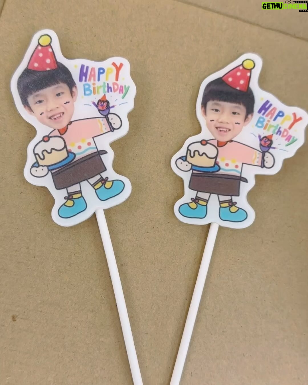 Sharon Chan Man-Chi Instagram - 又到一年一度 學校舉行嘅聖誕生日會🎂 子樂嘅生日月開始啦! 今年我準備咗好靚嘅聖誕🍩 @msdonutt 個個小朋友都玩得好開心 咁家長們就開心啦😛 Happy B Day Dear Son ♥️ 預祝各位聖誕快樂🎄⛄️