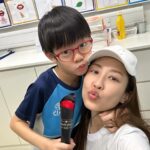 Sharon Chan Man-Chi Instagram – 𝒀𝒐𝒖 𝒂𝒓𝒆 𝑴𝒚 𝑺𝒖𝒏𝒔𝒉𝒊𝒏𝒆 ☀️
𝑯𝒂𝒑𝒑𝒚 𝑴𝒐𝒕𝒉𝒆𝒓𝒔 𝑫𝒂𝒚 💕