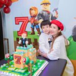 Sharon Chan Man-Chi Instagram - Hᴀᴘᴘʏ B Dᴀʏ Tᴏ Mʏ Dᴇᴀʀ Sᴏɴ ♥️ 你每年嘅生日 就算我有幾忙 我都想為你 舉行一個生日會 希望你開開心心 大個咗睇返 有好多美好嘅回憶 多謝大家咁錫子樂💕 大家最緊要 一家人平安健康😘 冬至安康🥂 🎡 @chill_kids_club 🎂 @theartiliciouscakery 😘 @jimmyosaka666 🌠 @cp_photobooth 🎑 @loveatfirstbitehk 🎨 @flash_pen_aman 🎈 @balloon_hk 📷 @leoliu_hk 🍔 @petitepalate.hk 🍩 @msdonutt 👨🏻‍🎤 @facepainterhk 🤵🏻‍♂️ @magic_by_squirrel