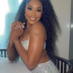 Sharon Ooja Instagram - THANK YOU TO EVERYONE WHO SHOWED ME LOVE FOR MY BIRTHDAY YESTERDAY IT DIDNT GO UNNOTICED IM GRATEFUL ❤️THIS IS A MILD RECAP OF MY BIRTHDAY DINNER LAST NIGHT WITH MY ODOWGU LION AKA ODOWGU SILENCER 🤣 THE STAFF AT MR CHOW IN BEVERLY HILLS WILL NEVER FORGET ME AS YOUR GIRL ATE WELL🤣🤣 THESE WERE THE VIDEOS I REMEMBERED TO DO!! THE REST IS HISTORY🤣🤣🤣 I LOVE YALL ❤️chai im actually someone’s wife🤣I donbelivit🤣❤️