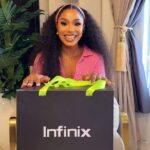 Sharon Ooja Instagram - Hey lovers as a very proud @infinixnigeria baby girl that I am !!!😬😬 yes you heard me I’m so happy to bring the note 40 series to you!!!! This phone is soooo pretty !!!! Please watch till the end of the video to find out all it’s amazing features and also how to get goodies while you buy your phone 😍😍😍😍 don’t forget the sale offer starts from 25th of march while the stock lasts 😍😍😍 #infinix #note40series#takechargewithinfinix