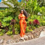 Sharon Ooja Instagram – The weather in Hawaii was in agreement with my beauty❤️🌟 what a season for me …❤️

Outfit @tularoo__ 
Jewellery @bozjewelry 
Shades @bozdiamonds