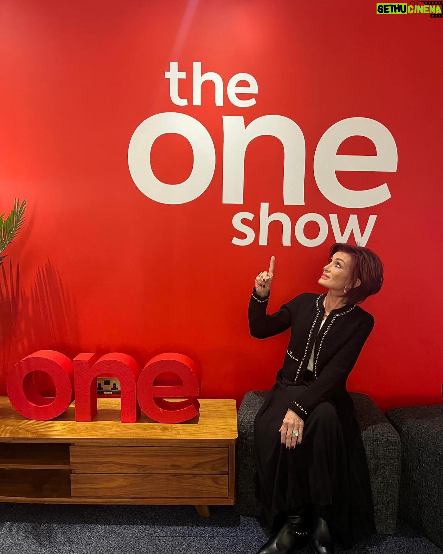 Sharon Osbourne Instagram - Did you see Mrs O on @bbctheoneshow last night? You can catch it back on BBC Iplayer! #CutTheCrap!