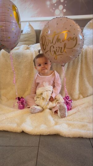 Shaughna Phillips Instagram - Happy 1st birthday my darling daughter Lucia 🫶🏼

You are more than I ever could have imagined, life truly started when you arrived. 

You are the happiest little girl with a determination and independence that I know is going to take the world by storm one day! The sky is the limit for you my dream girl 🤍

We love you so much, my little Aries twin ♈️🩷🍭🫧🧬♾️💘🫶🏼