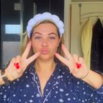 Shaughna Phillips Instagram – DAY 1 WEEK 1 – Running diaries edition 🏃🏼‍♀️

I’m just a bitch trying to hold herself accountable okay….oh and I’m an athlete. 

Thought I would post this on here so I hopefully feel some pressure to keep at it, let’s see how that goes 🙋🏼‍♀️