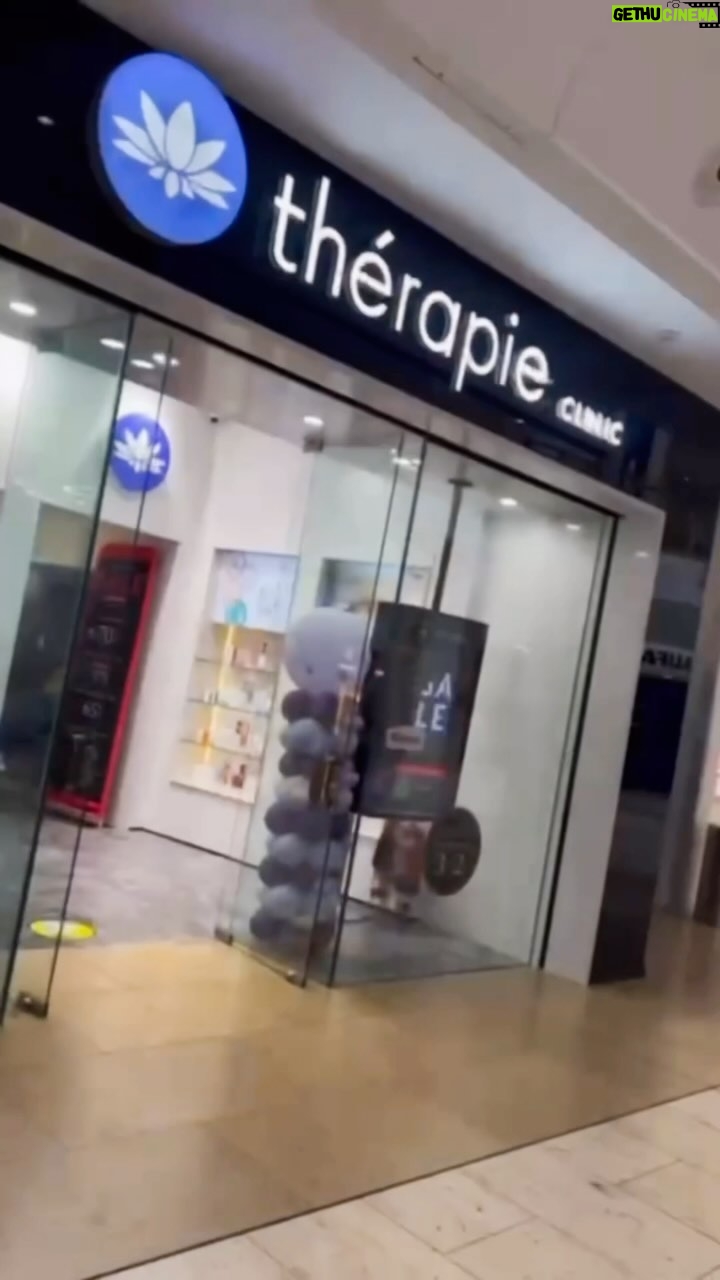 Shaughna Phillips Instagram - It’s time to prep my skin ready for my 30th Birthday, so I took a trip to my local @therapieclinic in the Bluewater branch. I had Profhilo and the whole process was so smooth and comfortable! The results are amazing and changed my skin from being dull to glowy and hydrated 🤍 #ad