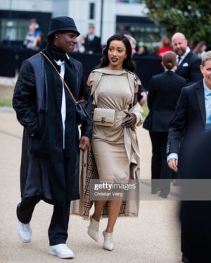 Shay Instagram - Leo season all year 🙄🤷🏽‍♀️🦁 BURBERRY 🖤 @Riccardotisci17 on fire 🔥 @burberry @edemdl ❤️