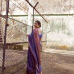 Shefali Shah Instagram - 💙💜 Saree @anavila_m Jewellery @silverstreakstore Photography @nupuragarwal__ Stylist @radhikamehra Make up @pallavisymons Hair @sandhyabellarae Assisted by @styleby_foram Assisted by @imraj_gupta
