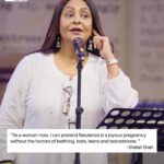 Shefali Shah Instagram – “I know I have stretch marks, but we’ll then so does the sky” ❤️

“As a Woman, I Know…” By Shefali Shah is a fire performance 🔥 
LINK IN BIO 🌻
.
.
.
#shefalishah #women #womanhood #kommune #spokenfest2024 #spokenfest
