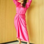 Shefali Shah Instagram – 💖

Stylist @radhikamehra
Make up @pallavisymons
Hair @sandhyabellarae
Outfit @nouria_by_dipti_advait
Jewellery @misho_designs
Footwear @oceedeeshoes
Photographer @frontrowgypsy
Assisted by @rajbharpardeshi