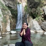 Shehnaaz Kaur Gill Instagram - nature love 🏔️