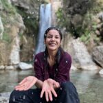 Shehnaaz Kaur Gill Instagram - nature love 🏔️
