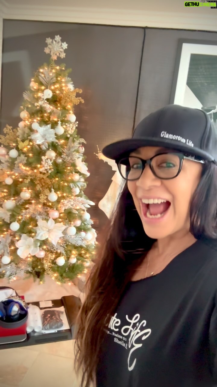 Sheila E. - 8K Likes - It’s March, is it still Christmas? 🎄 New single drops March 8 Bemba Colora, featuring Gloria Estefan and Mimy Succar streaming on all platforms link in bio @gloriaestefan @mimysuccar @celiacruz @iacheveres @tonysuccar #Christmas #ChristmasTree #ChristmasPresents #NewMusic #BembaColora #SheilaE #SheilaEdrummer #QueenOfPercussion #Legacy #escovedo