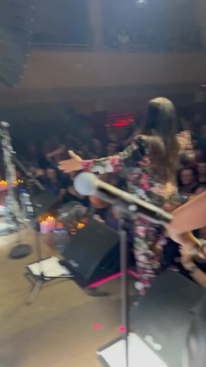 Sheila E. Instagram - Bern thank u 🙏🏽 celebrating Prince #prince #1999 #sheilae #sheilaedrummer #queenofpercussion #legacy #escovedo #purple #celebrateprince @officiallynnmabry @realcandydulfer @therealshelbyj @idanielsenbass @tamaradamians thx tam