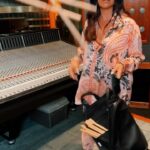 Sheila E. Instagram - I’m a drummer and of course ? #drummer #queenofpercussion #sheilae #sheilaedrummer #escovedo #legacy #women