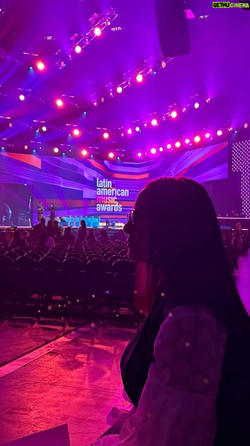 Sheila E. Instagram - Latin American Music Awards @latinamas #sheilae #sheilaedrummer #queenofpercussion #legacy #escovedo #salsa #bailar photo @iacheveres
