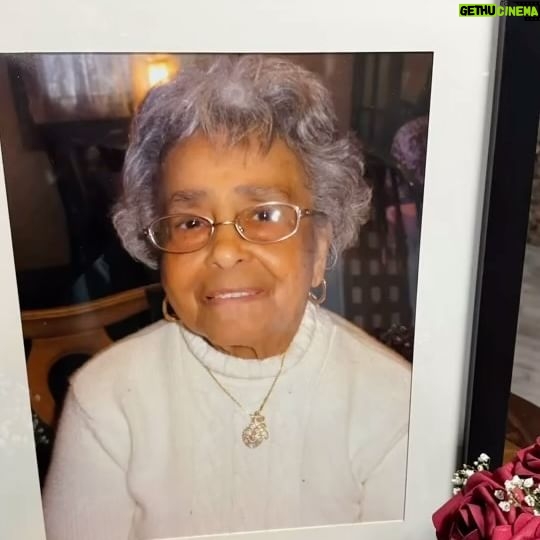 Sheila E. - 11.4K Likes - We celebrated my aunt doris today as she passed away last week.She left behind 90- 100 including her children, grandchildren, great grandchildren, great great grandchildren.. five generations. U will be missed 💕💕🌸🌹 we love u