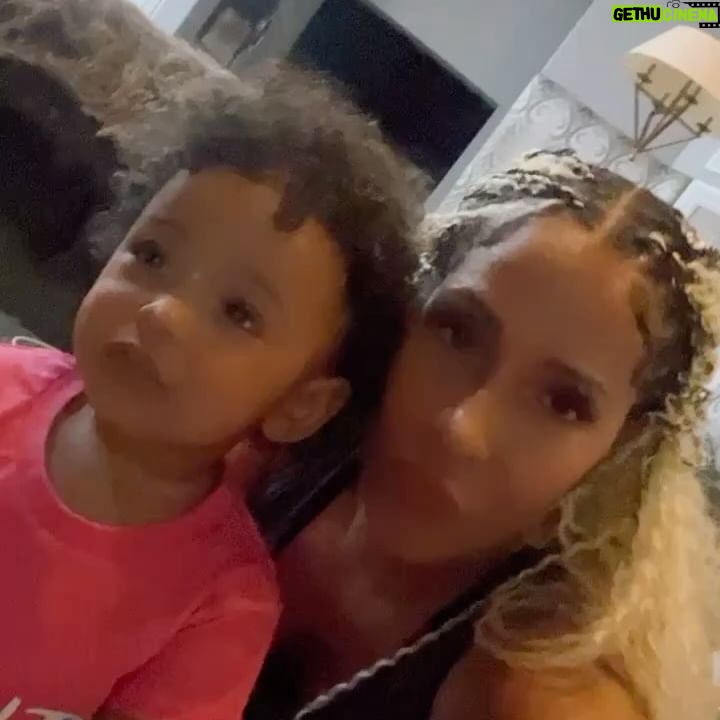 Shereé Whitfield - 3 Likes - ❤️❤️