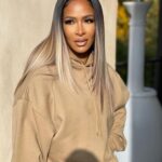 Shereé Whitfield Instagram - Doing me & doing better 🧡 #SheByShereé #RHOA #ChateauShereé #Balenciaga #Chanel #fashionstyle #casual #ExplorePage