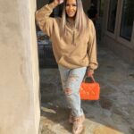 Shereé Whitfield Instagram - Doing me & doing better 🧡 #SheByShereé #RHOA #ChateauShereé #Balenciaga #Chanel #fashionstyle #casual #ExplorePage