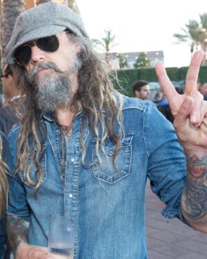Sheri Moon Zombie Instagram - Happy Birthday Rob! You just keep getting better with age my love 🎂. #happybirthdayrobzombie #birthdayboy#robzombie #sherimoonzombie