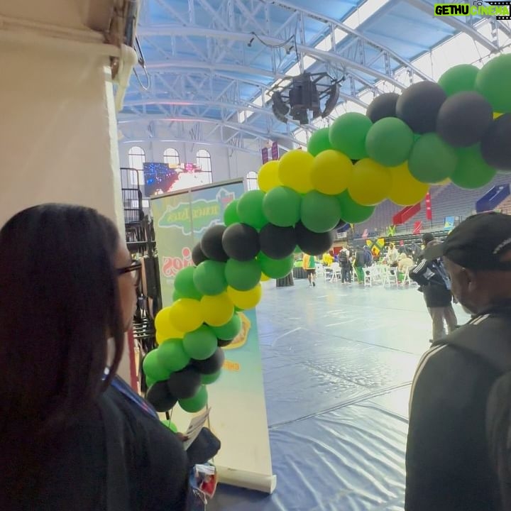 Sheryl Lee Ralph Instagram - I am so proud of my children @walkgoodetienne and @ivycoco23, who in partnership with @on launched a new Jamaican inspired sneaker, The WalkGood x On, Cloudrunner 2 🇯🇲 and clothing collection ‘Forward Ever, Backward Never.” To celebrate, we did Jamaica trivia and I did a Soca Sculpt class for the first time with @thedivinitygaines. Lawd have mercy 😅. I sure did enjoy it though! Can you tell? The shoe sold out at the Penn Relays aka The Jamaican Relays in Philadelphia, but you can still purchase the collection online! Congratulations to all who participated during Relay weekend! Big up @teamjamaicabickle. Thank you for you love and hospitality. I am beaming with so much pride and joy for our island. #dreamon #walkgood