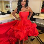 Sheryl Lee Ralph Instagram – Michael @michaelfeinsteinsings, darling, last night was fabulous! I thought I was there to sing, but from the applause, it seems my red dress was the star of the show. Thank you for having me! ❤️❤️❤️

Styled by @ivycoco23
Dress by @monsooriofficial 
Hair by @sharifposton 
Makeup by @marquiswardbeauty