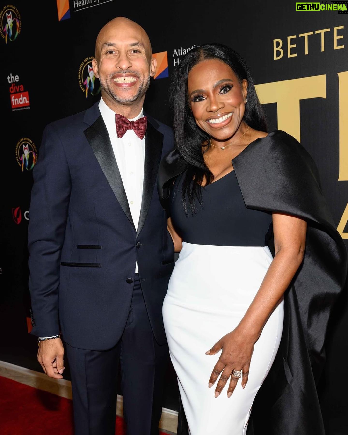 Sheryl Lee Ralph Instagram - Darlings, Saturday we danced in the light of 10 incredible years of truth, love, and unstoppable courage. Congratulations to @betterbrothersla for a decade of celebrating and uplifting our beautiful LGBTQIA community. Scott and Vincent, your vision and your commitment has paved the way for countless voices to be heard and celebrated. To every honoree, your journey inspires and uplifts us all! Congratulations! 📸: @gipiii