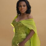 Sheryl Lee Ralph Instagram - We are one. @naacpimageawards styled by @ivycoco23 dress by @georgeshobeika earrings @w.salamoon makeup @jjulesbeauty hair @kahhspence tailor @matthewreisman photography by @iamjamesanthony