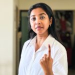 Shilpa Rao Instagram - #Mumbai come on, get out of your homes and vote … right now 🙏🏼.