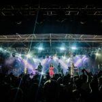 Shilpa Rao Instagram – #KOLKATA you guys sang like a dream … thank you for the love ❤️❤️❤️.

@buttonchutney @chandanraina @sharmasajal @johnston_dsouza @rohitprasannaflute  @anil.chawla.keys @soothermusic @sarthak.pahwa @girish.dias @collectiveartistsdiaries @piyushabhaysingh @ramanujdeka @hyperloop_sfx thank you for everything 🤗🤗🤗. 

Wearing @thesaikostudio 
Photos by @pixelsbypiyush 
HMU by @makeupartistnamrata

#shilparao #shilparaolive