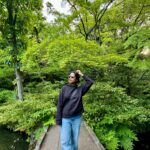Shilpa Rao Instagram - Nature at its best demands poetry at its best ❤️. With love from Tokyo 🤗. #shilparao #ghazal #tokyo