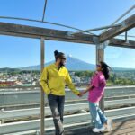 Shilpa Rao Instagram - Love in Tokyo ❤️❤️❤️. Mt. Fuji has been there for over 100,000 years. Has seen centuries passing by. But I think the best thing it must have seen is lovers walking by ☺️. #shilparao #riteshkrishnan #mtfuji #tokyo