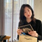 Shin Hyun-been Instagram – 🔙